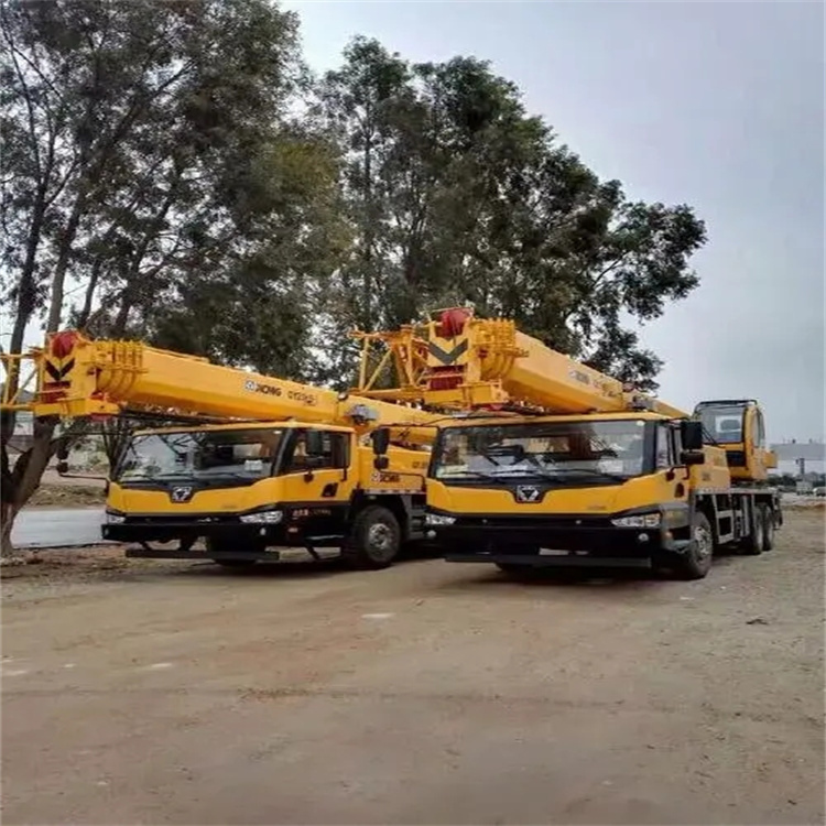 白云吊车吊装玻璃方案