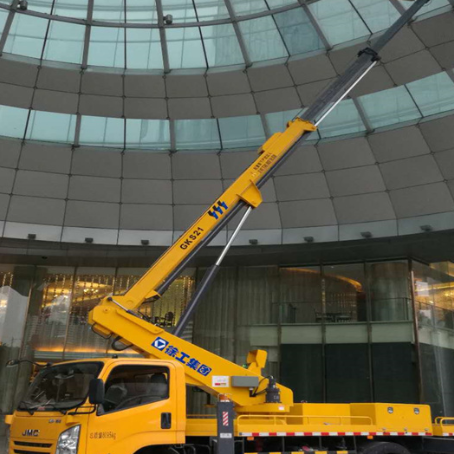 白云附近高空作业车租赁｜安全设备租赁｜高空安装|工程定制化方案｜亿立达设备租赁